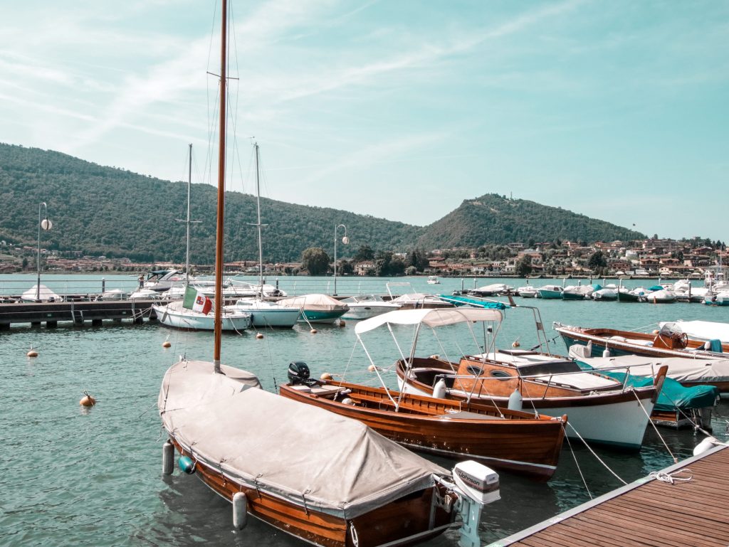 porto di sarnico - Lago d'Iseo on the road