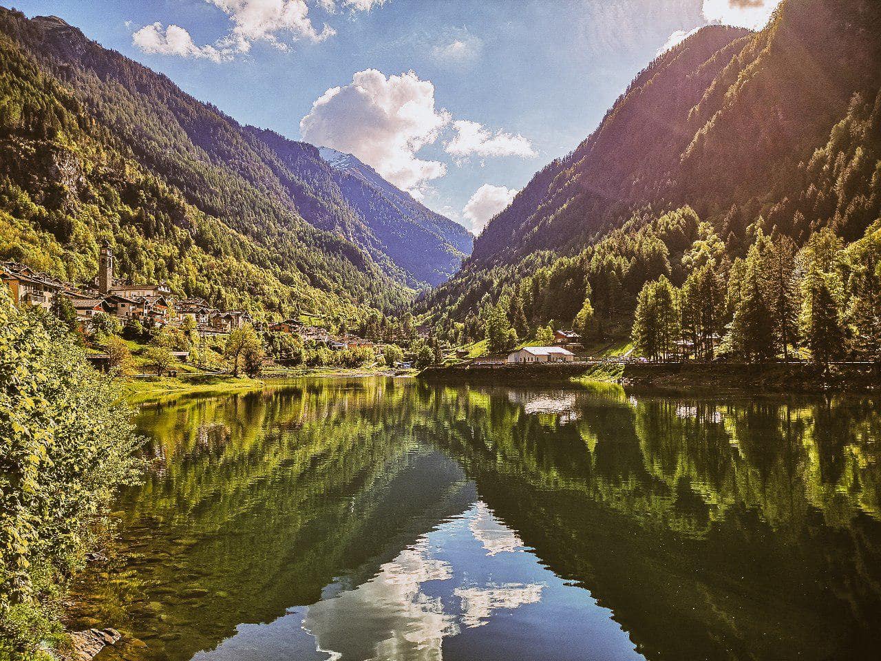 Da Carona ai Laghi Gemelli: toccare il cielo con un dito | Sentiero 211
