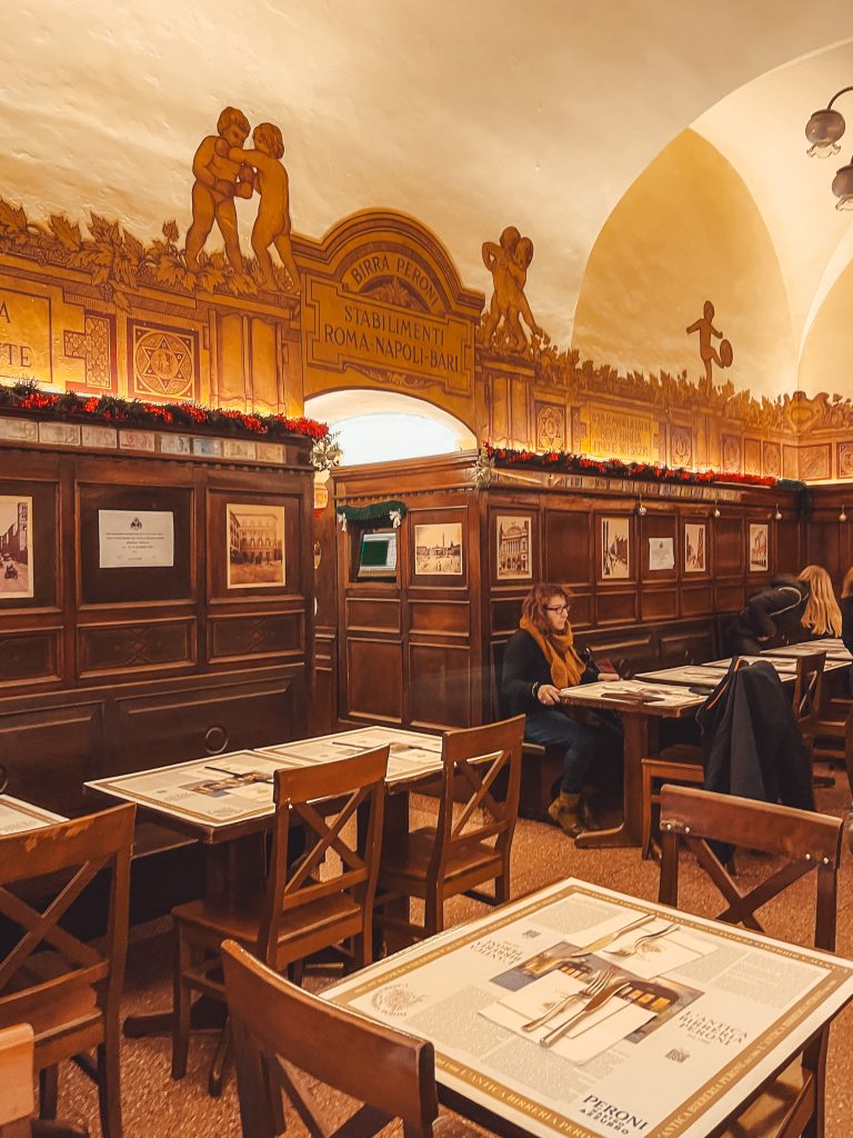 roma insolita - dove mangiare a roma - sala dell'antica birreria peroni