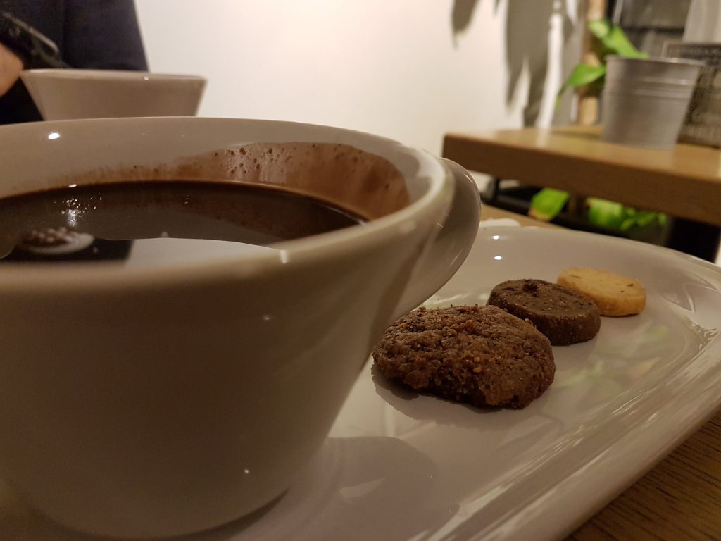 cioccolata in tazza ferrara