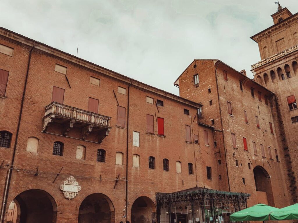 Via Coperta di Ferrara, tappa dell'itinerario nella Ferrara insolita e misteriosa