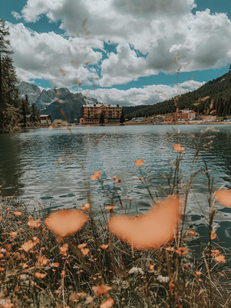 Trekking al Lago di Misurina: la passeggiata perfetta per tutta la famiglia