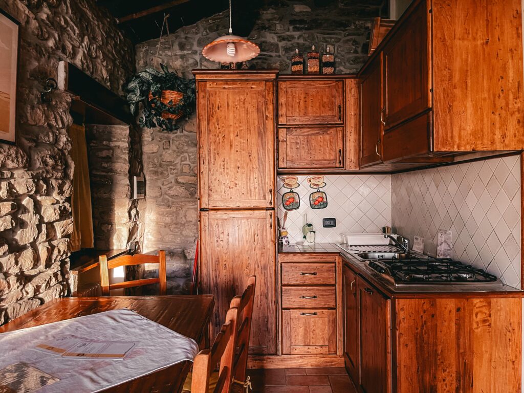 cucina negli appartamenti dell'agriturismo