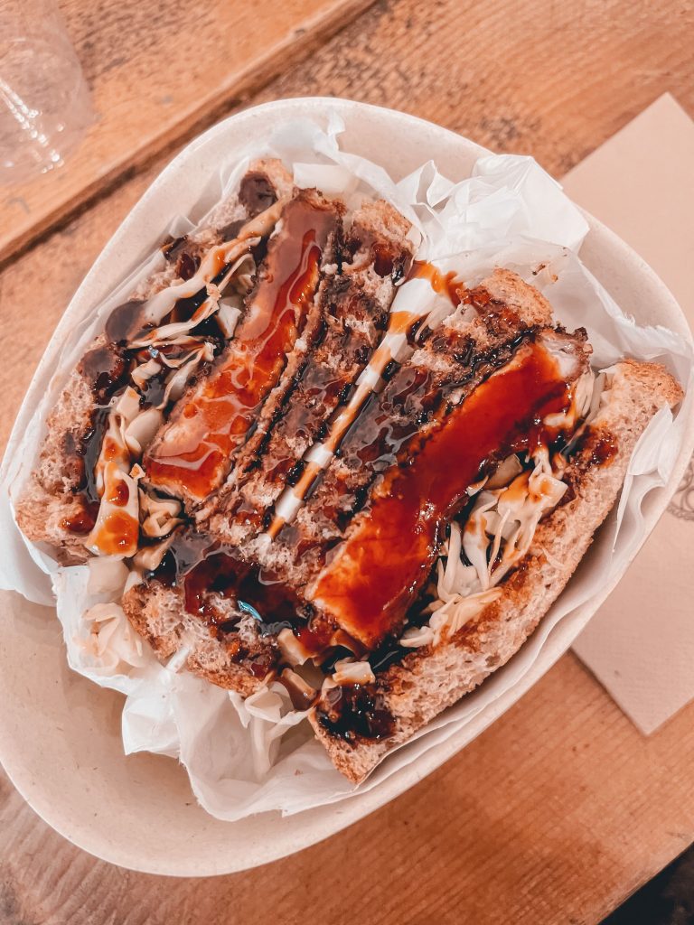 katsu sandwitch a maido: giappone a milano