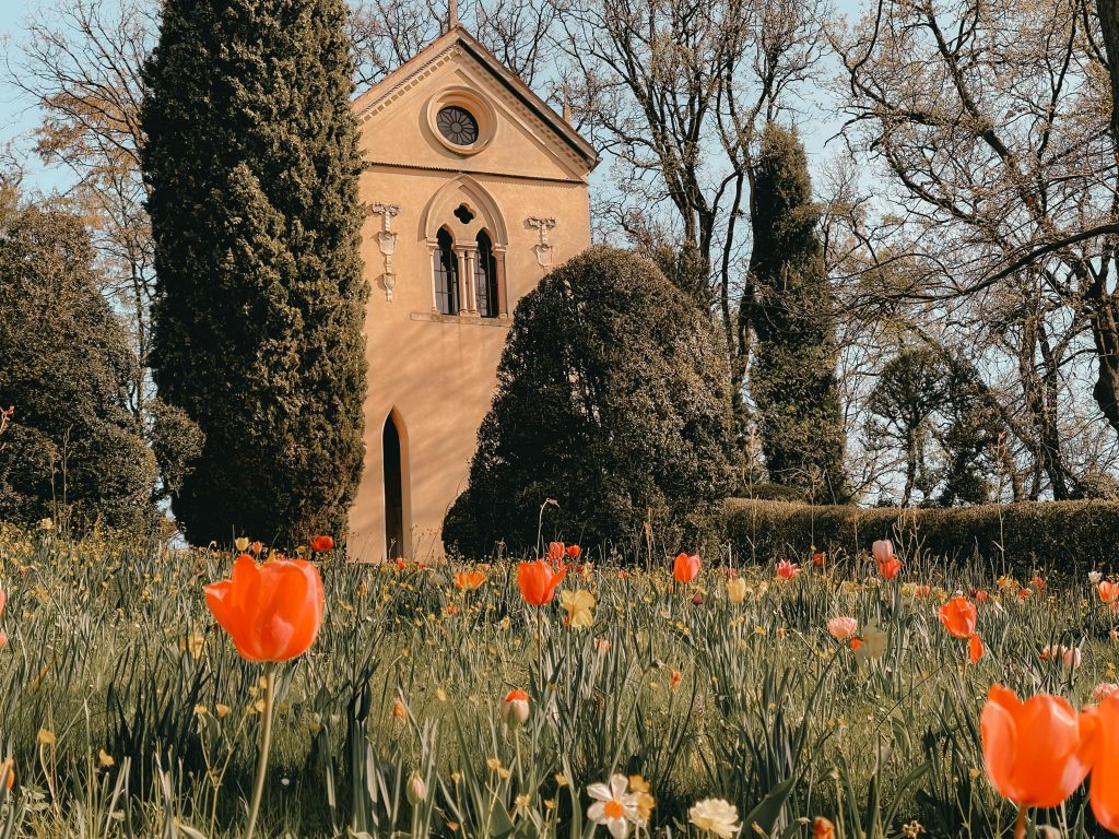 Visitare il Parco Sigurtà: tutte le bellezze che potete scoprire tra i fiori