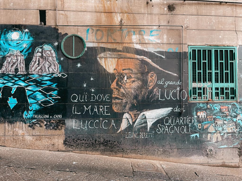 murales di lucio dalla nei quartieri spagnoli