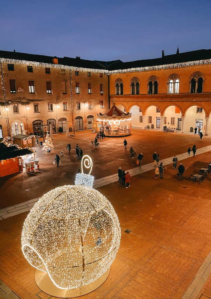 Natale e Capodanno a Ferrara: cosa fare, dove mangiare, consigli local