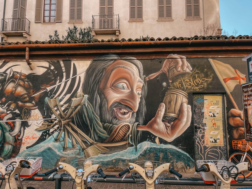 dettaglio del murales "storia di Milano"