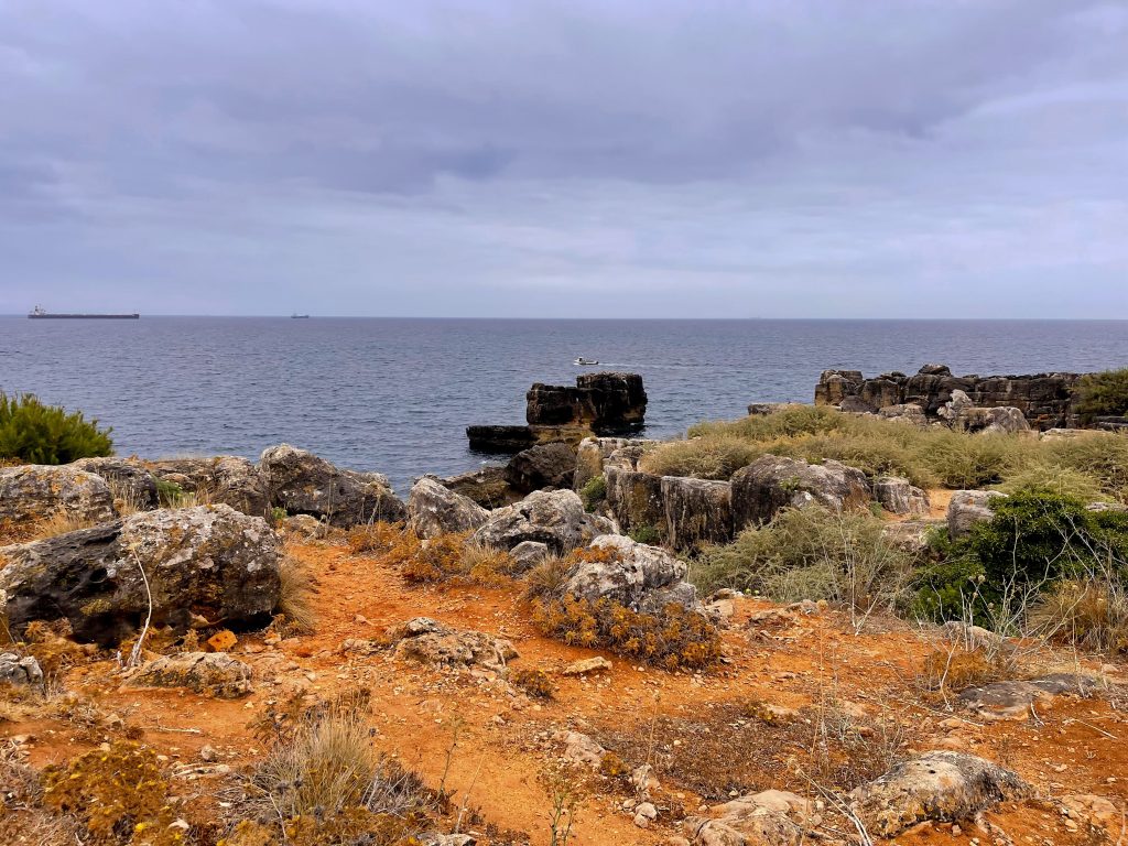 cosa fare a cascais: arrivare alla pedra da nau