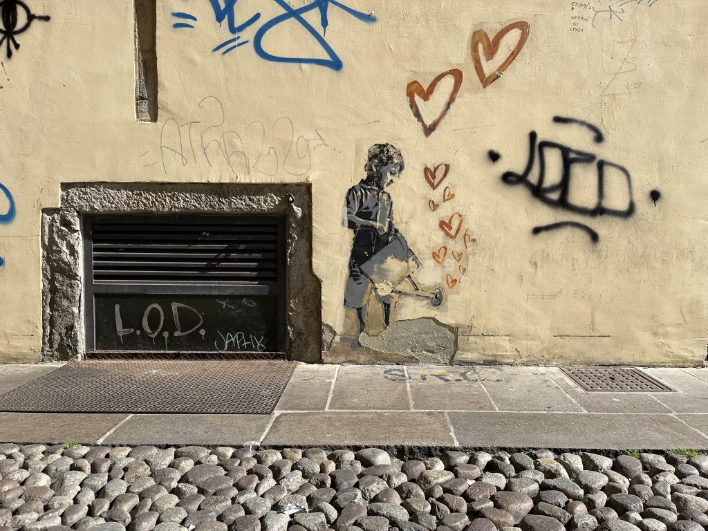 Alessio B - growth love - Itinerario alla scoperta della street art di Padova