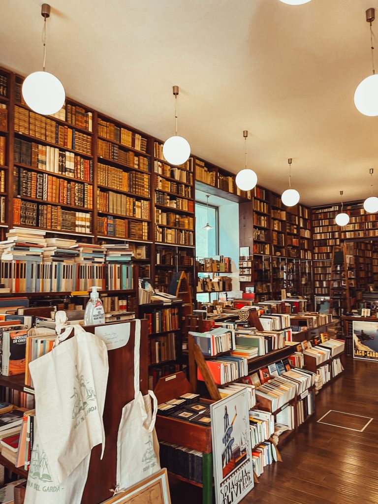 libreria mappamondo riva del garda