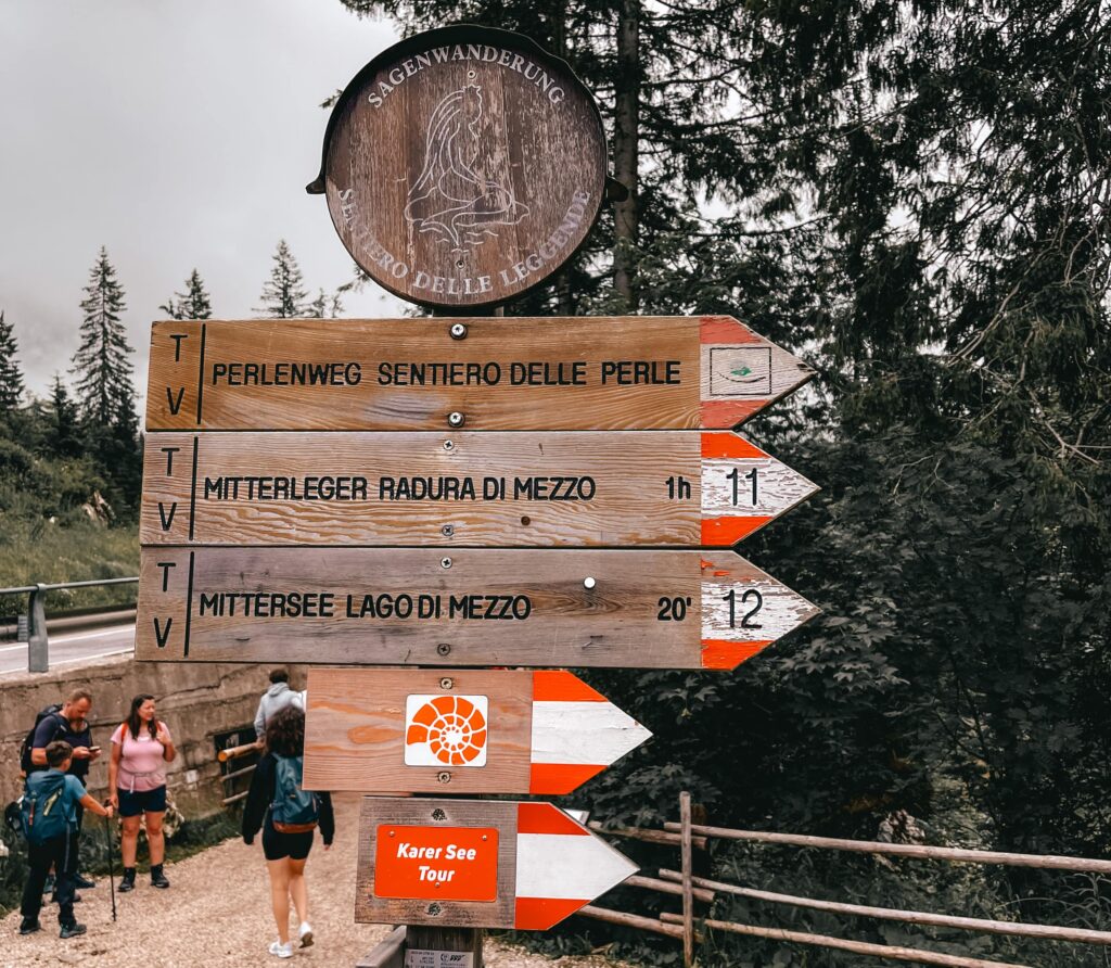 cosa fare al lago di carezza - sentieri