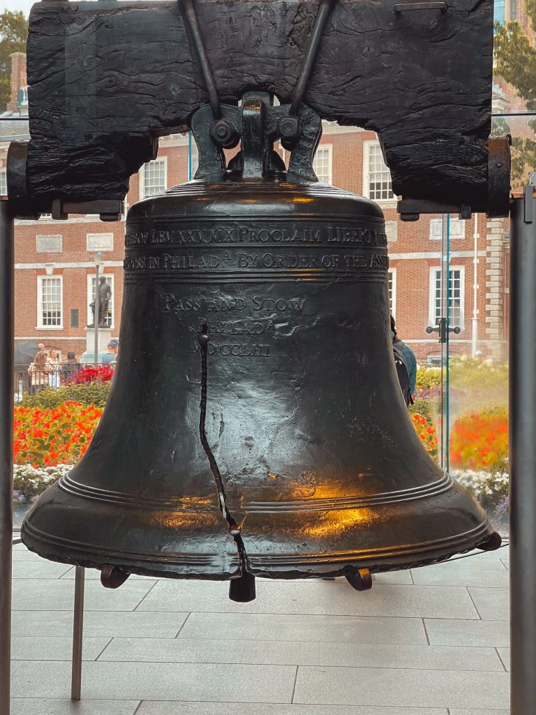 liberty bell a philadelphia