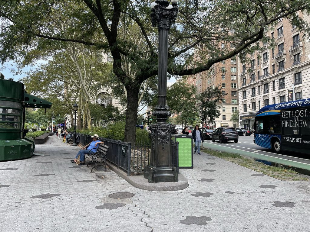 Nelle location di C’è Posta per Te a New York - verdi' square